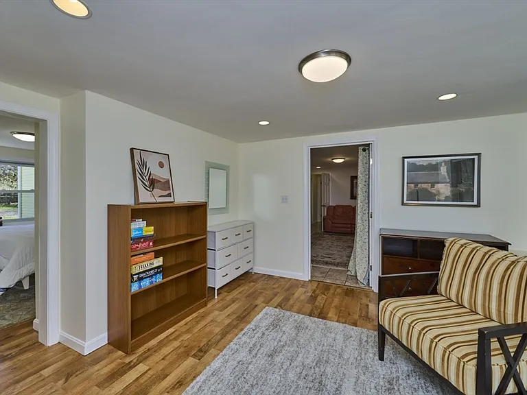 37 Locust St #1 — Photo 16