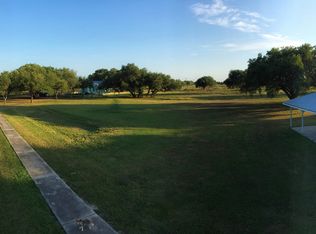 2649 J-2 Ranch Rd, Inez, TX 77968