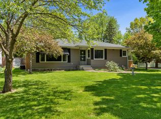 804 Maynard Ave NW, Grand Rapids, MI 49504