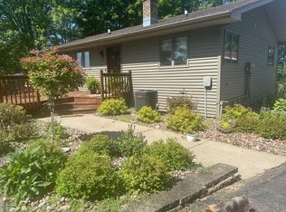 W1054 Albany S, Mondovi, WI 54755