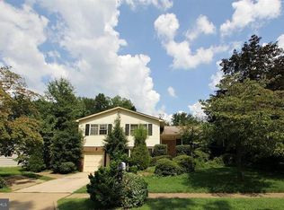 2003 Friendship Ln, Falls Church, VA 22043