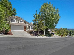 23955 Ingomar St, Canoga Park, CA 91304