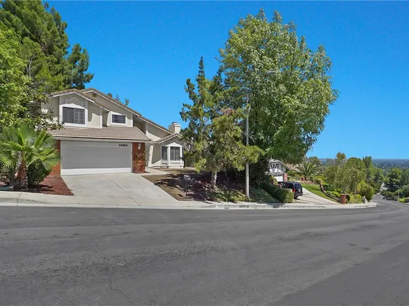 23955 Ingomar St, Canoga Park, CA 91304