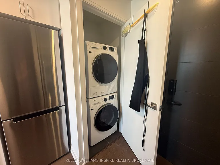 223 Princess St #806 — Photo 17