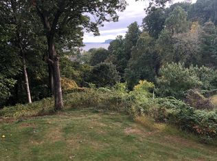 90 Montrose Point Rd, Montrose, NY 10548