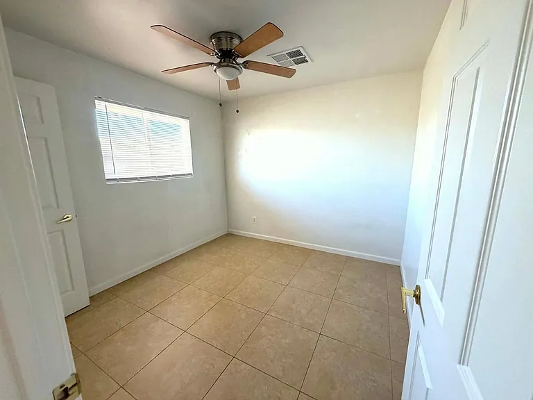 15841 N Sunny Ln #1 — Photo 16