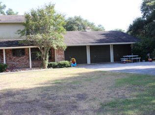 705 Rudeloff Rd, Seguin, TX 78155