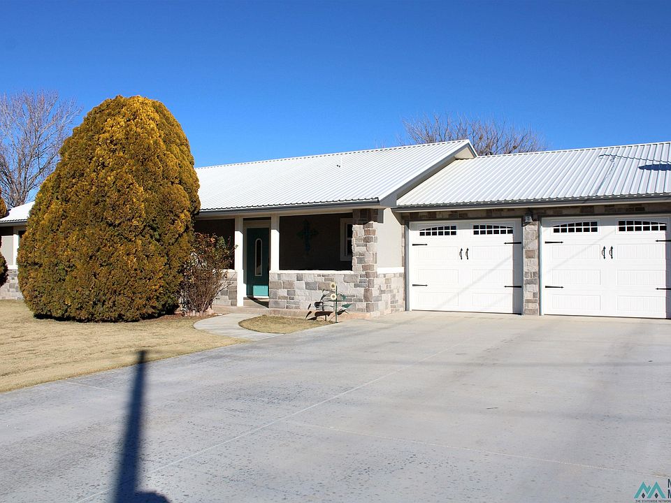 1st image of 7810 N Piedras Dr