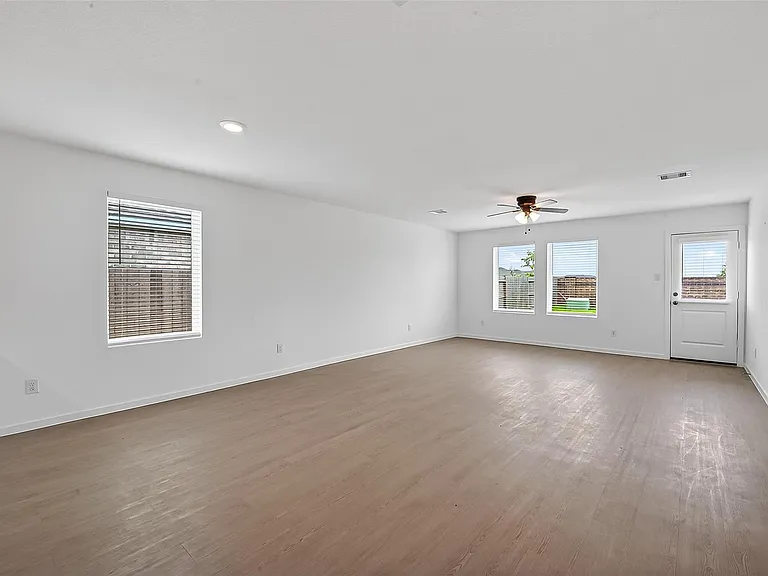 2623 American Ruby Dr — Photo 3