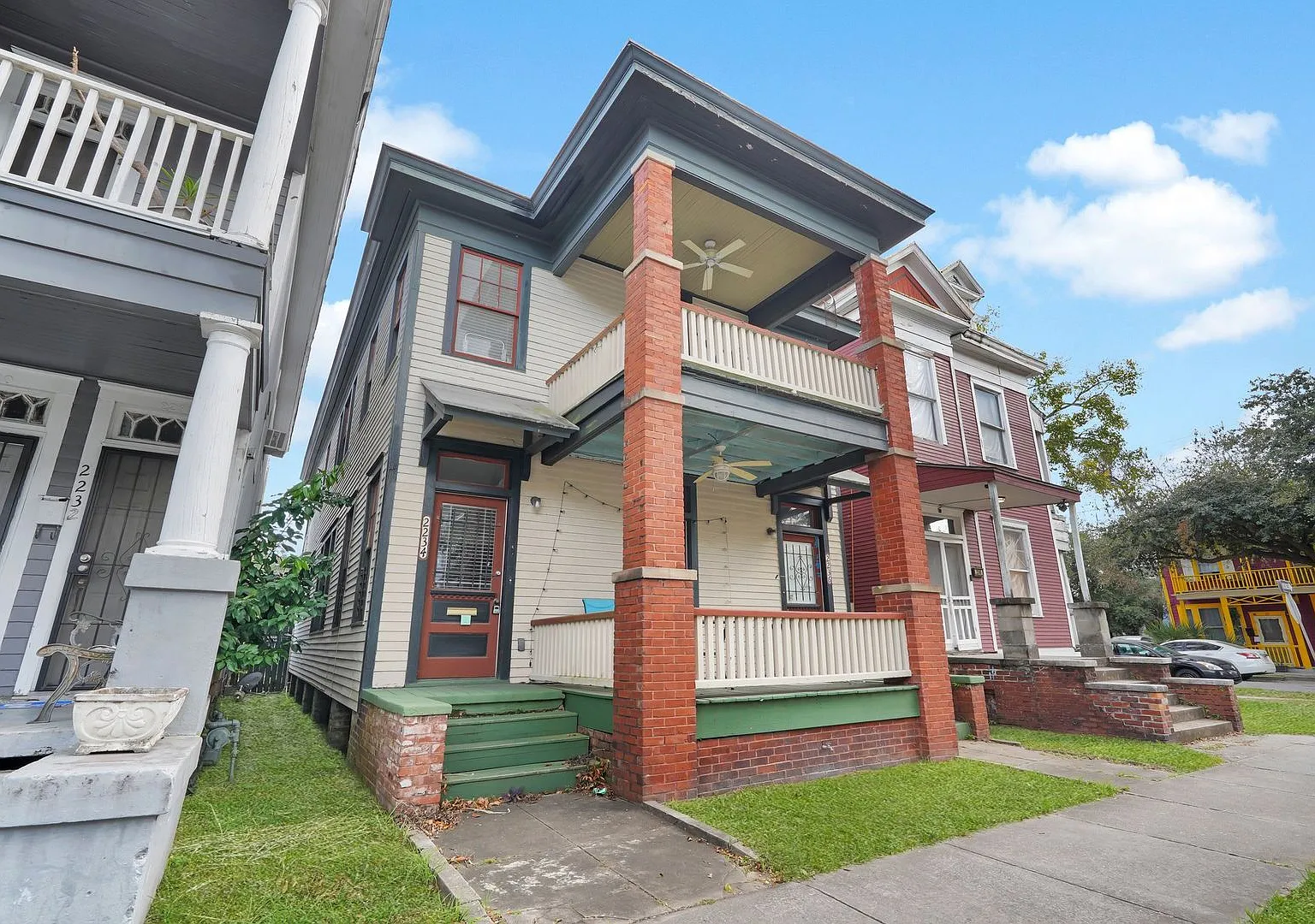 2 Bed | 1 Bath | Starland | Parking Space Included — Photo 2