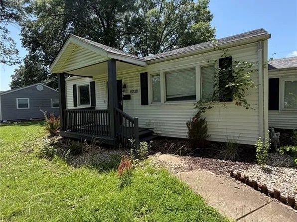 2743 Michigan Ave, Granite City, IL 62040