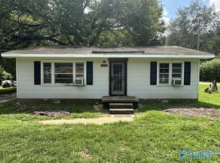 1186 Old Gurley Rd NE, Huntsville, AL 35811