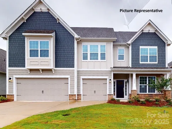6136 Sylvan Dr, Denver, NC 28037