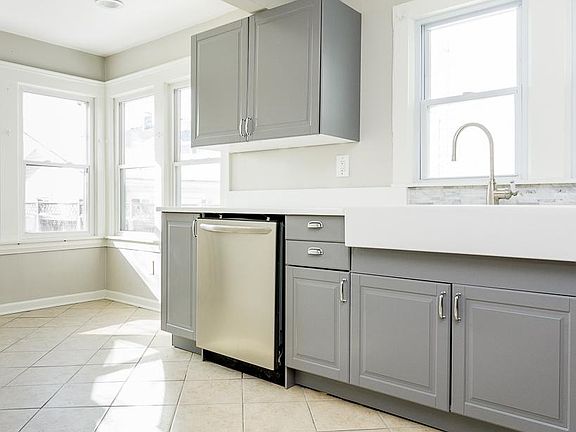 2nd image of 17213 Clifton Blvd Floor 2