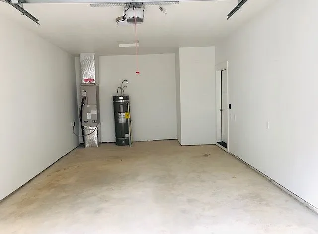 1030-1032 Arthur Way NW — Photo 12