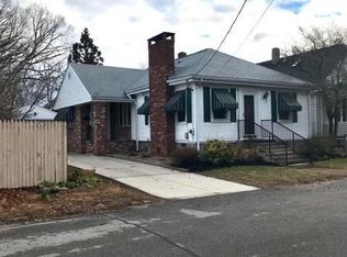 196 Gates St SE, Pawtucket, RI 02861