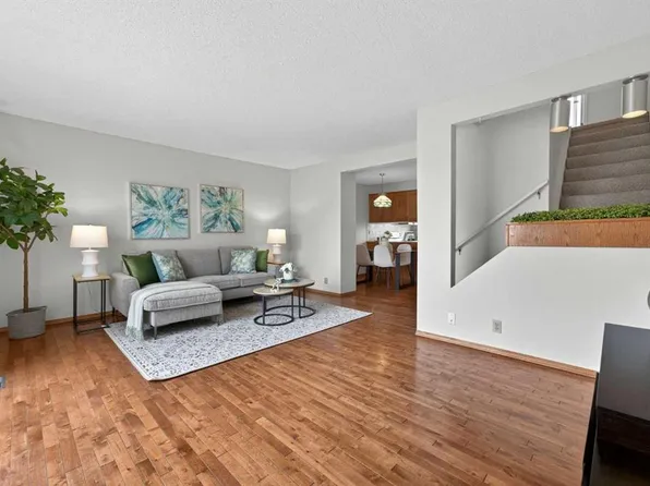 7205 E 4th St NE #31, Calgary, AB T2K 5S3