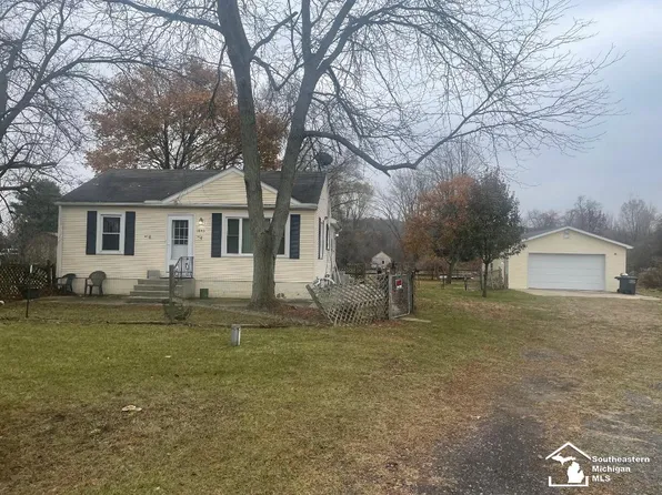1843 W Samaria Rd, Temperance, MI 48182