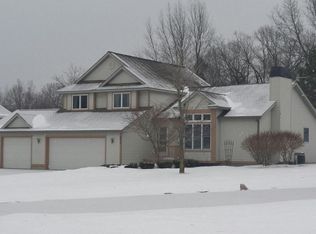 3670 W Fuller Dr, Muskegon, MI 49444