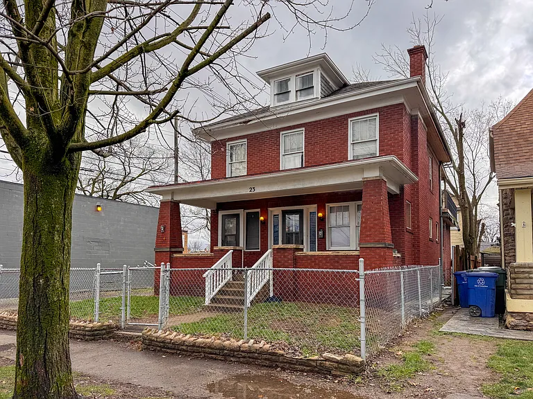 23 Wisconsin Ave #B — Photo 3