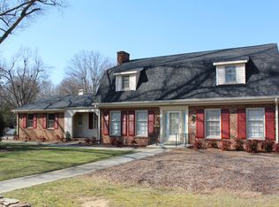 304 Shadowbrook Dr, Burlington, NC 27215