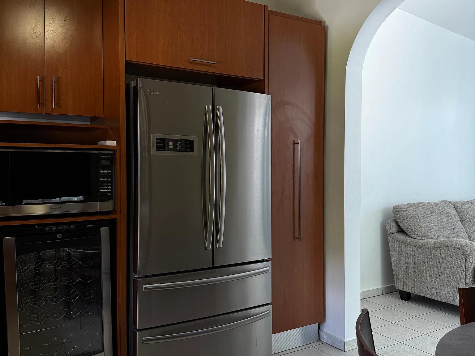 3 bed, $1,850 — Photo 3