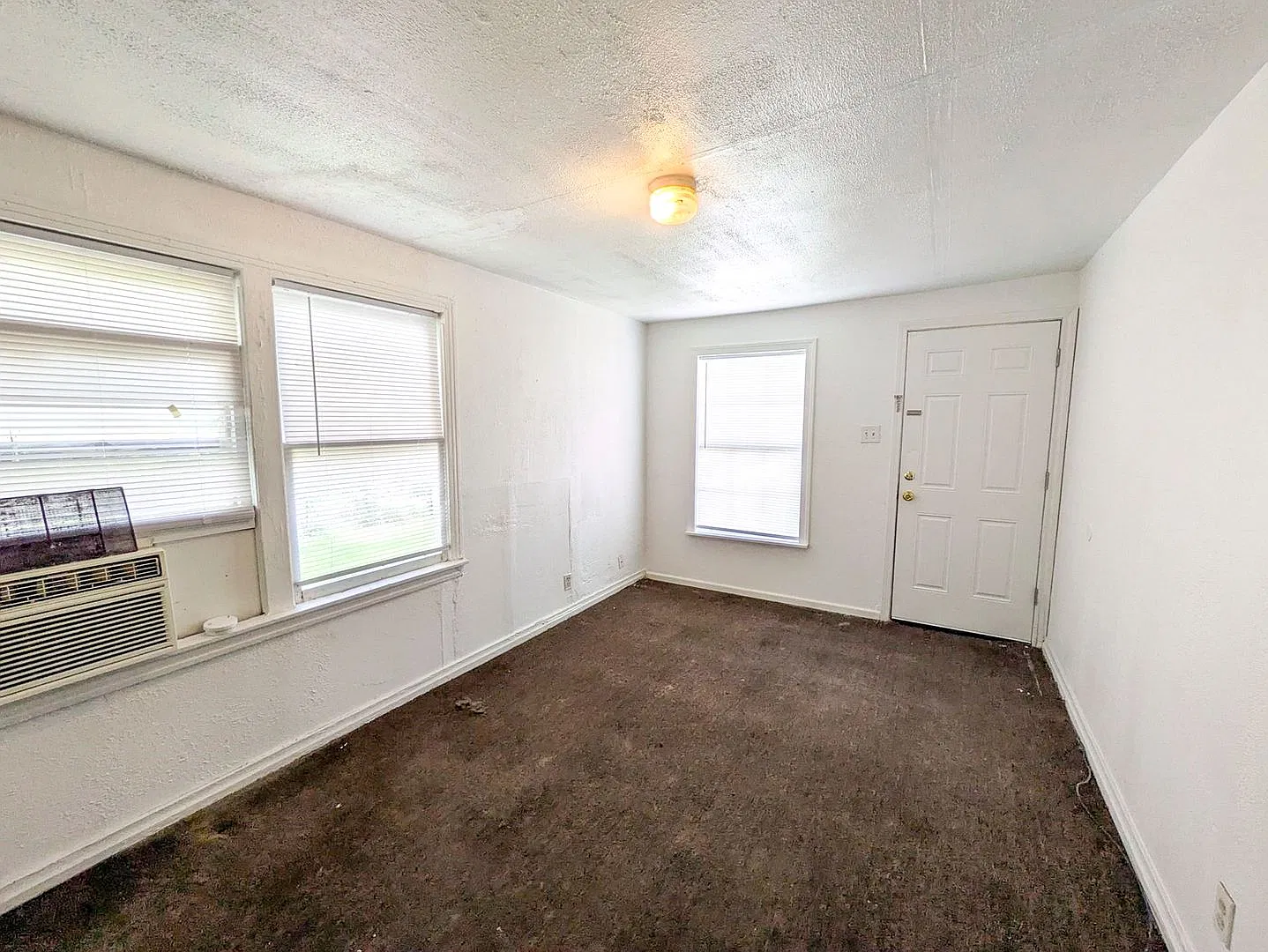 4770 Kenneth St, Beaumont TX 77705 — Photo 2