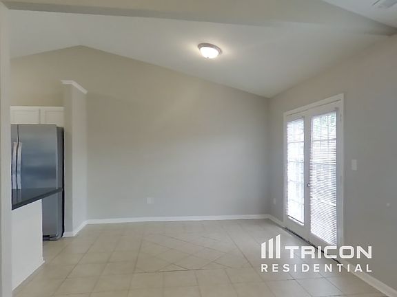 5th image of 5425 Adina Ct