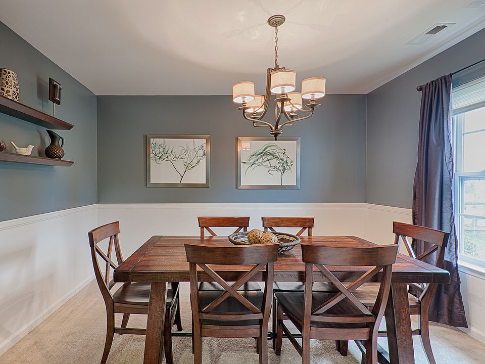 1st image of 104 Wood Hollow Ct