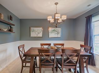 104 Wood Hollow Ct, Mount Holly, NC 28120