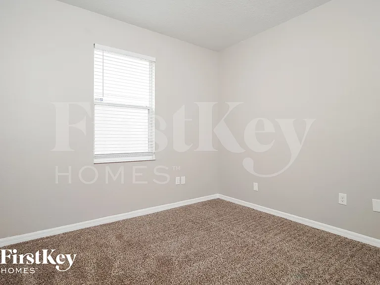 15349 Montesino Dr — Photo 10