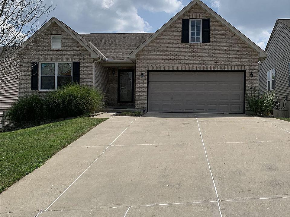 1st image of 1729 Stewart Dr