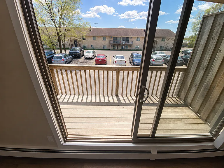 Beverly Apartments in Anoka — Photo 37