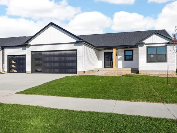 3454 Edgebrooke Dr, Marion, IA 52302