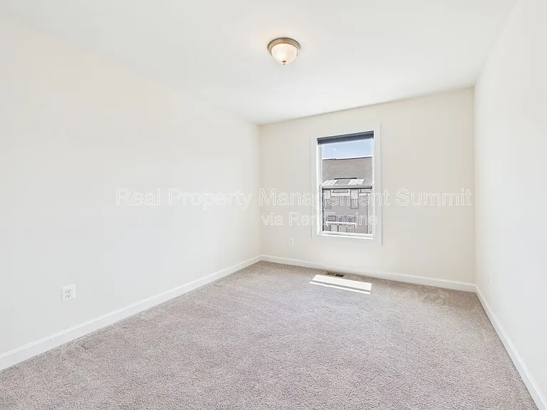 1241 Old Trail Dr — Photo 23