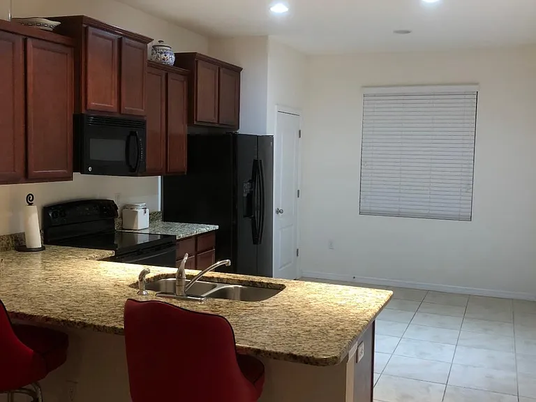 8348 Pine River Rd — Photo 9