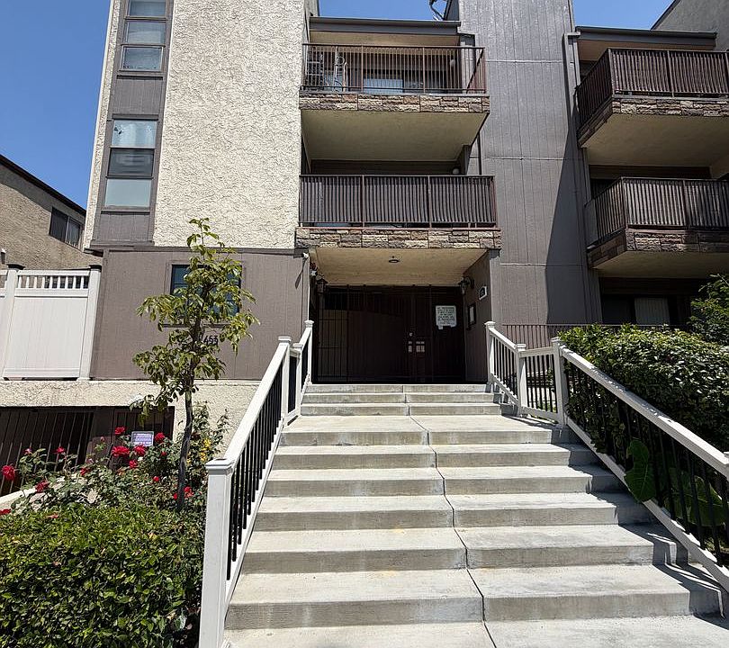 1st image of 453 Ivy St APT 4