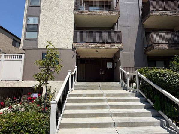 453 Ivy St APT 4