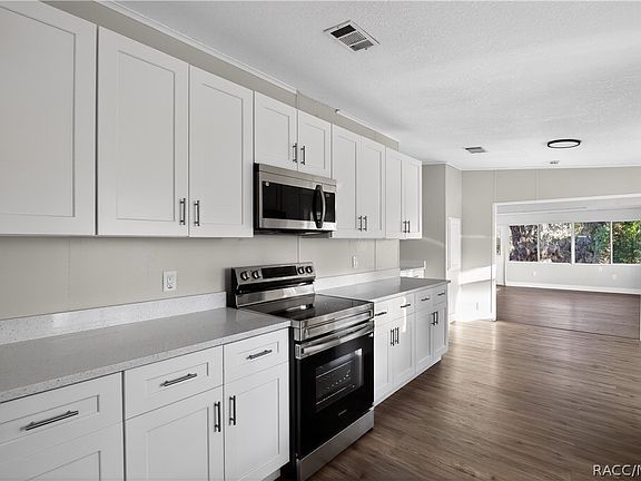 3rd image of 3908 N Ranch Pass Ter