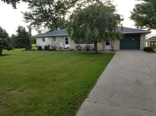 14236 Minnich Rd, Hoagland, IN 46745