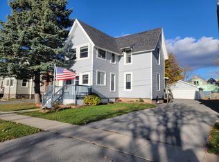 527 Theresa St #1, Clayton, NY 13624