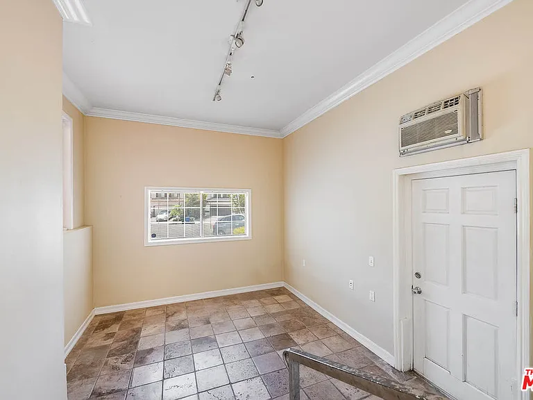 10645 Chiquita St — Photo 10