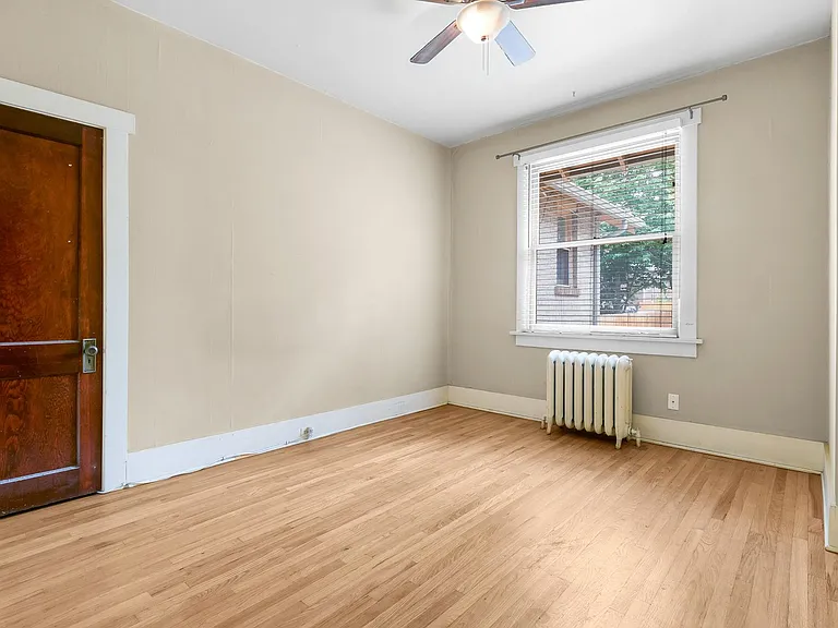 264 S Lafayette St — Photo 11