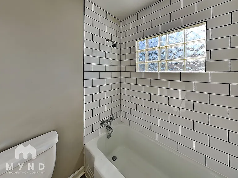 1026 Elaine Rd — Photo 14
