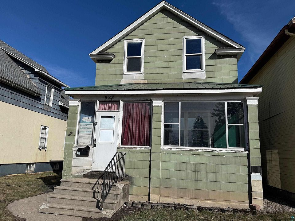 1st image of 922 S 5th Ave