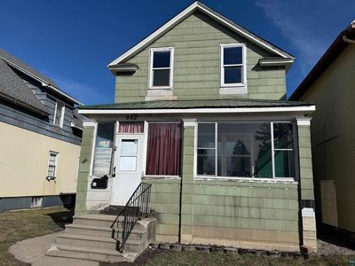 922 S 5th Ave, Virginia, MN, 55792