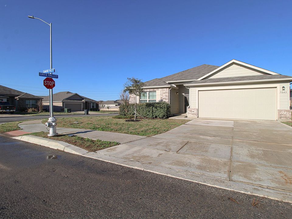 1st image of 7043 Diamond Valley