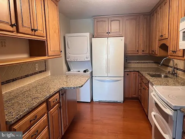 8360 Greensboro Dr #721 — Photo 10