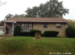 7706 W Grantosa Dr, Milwaukee, WI 53218