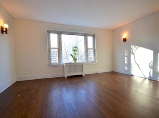 40 Garth Rd #2, Scarsdale, NY 10583